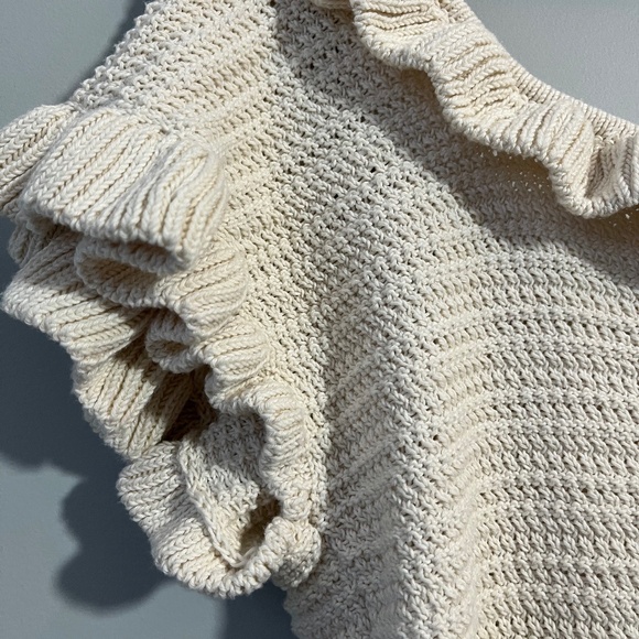 H&M Cream Knit Crop Top - Picture 4 of 5